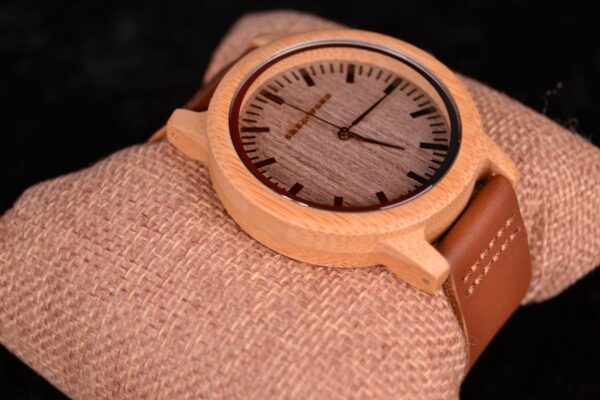 Crea-Wood Watch 'Walnut dark' 3