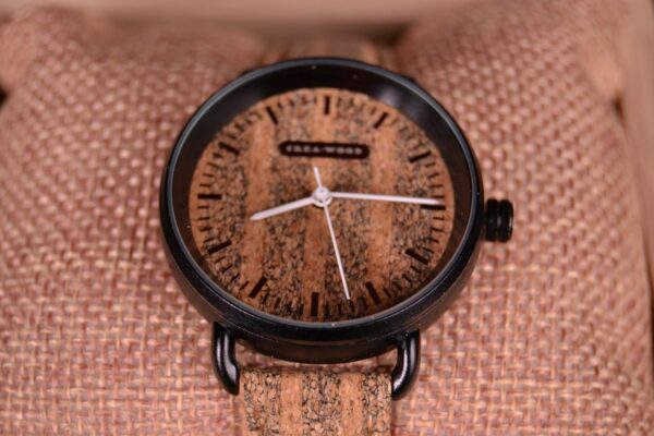 Crea-Wood Watch 'Cork Zebra female' 2