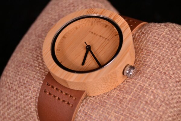 Crea-Wood Watch 'Morgan female' 1