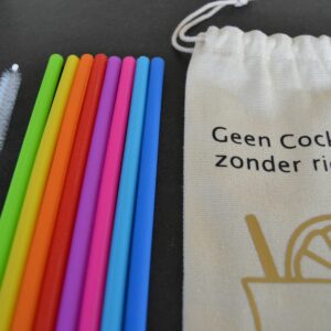 Siliconen rietjes in katoenen zakje